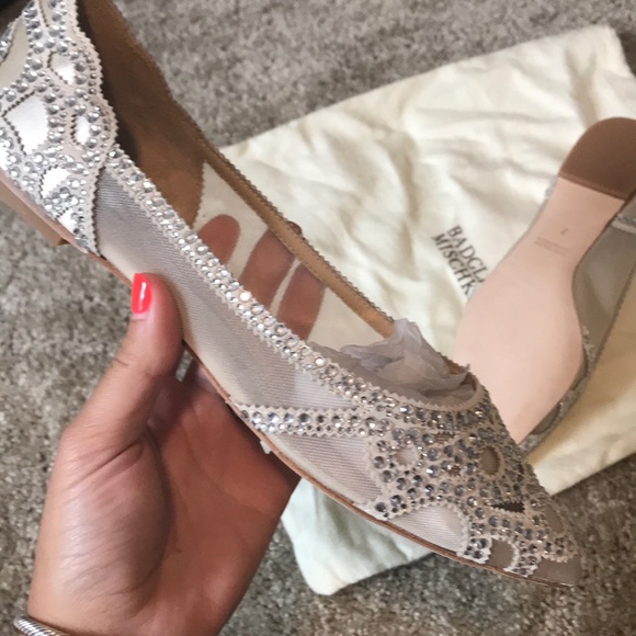 Brand new Badgley Mischka flats - Picture 3 of 4